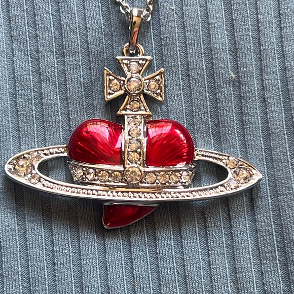 Vivienne Westwood Heart and Diamanté Silver Necklace - Picture 3 of 7